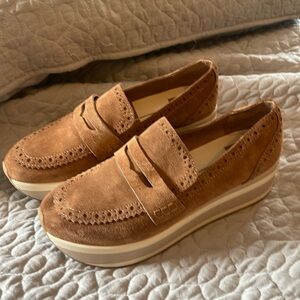 Dolce vita loafers size 8 brand new worn once